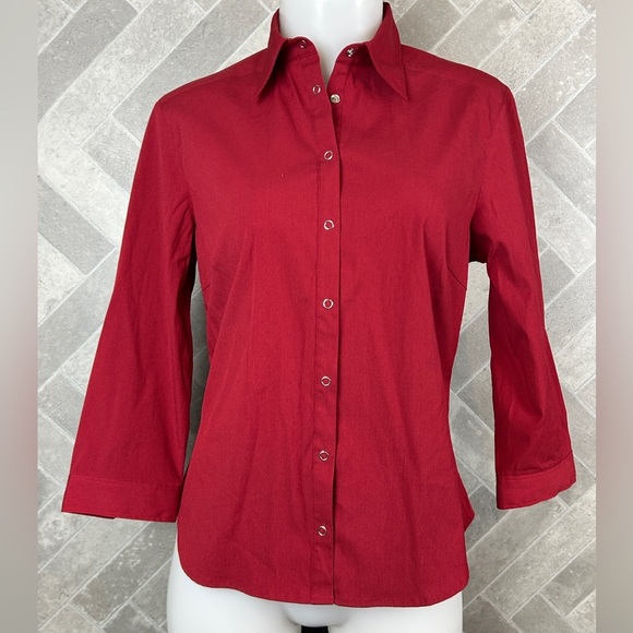 Studio London woman’s red button down 3/4 sleeve top size small - Picture 2 of 7